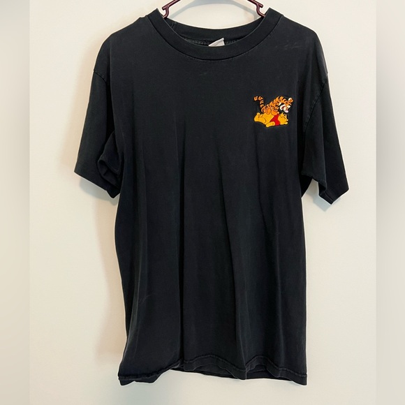 Vintage Pooh Disney Embroidered T Shirt - Picture 1 of 7